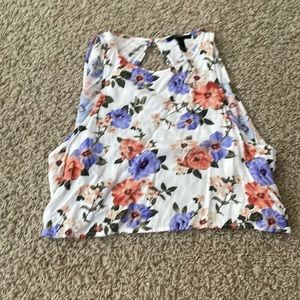 Women’s Forever 21 opened back crop top